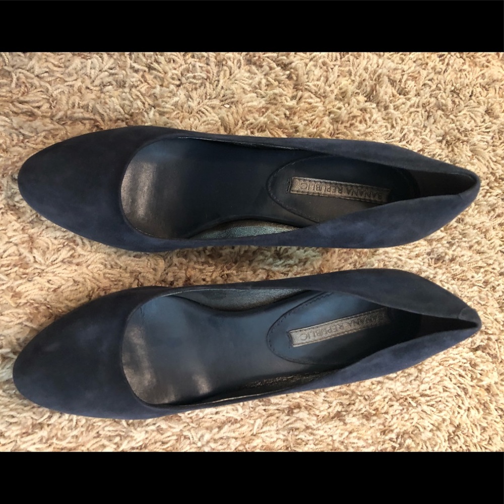 Banana Republic Shoes
